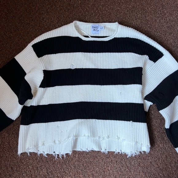 Princess Polly White/Black Sweatshirt - Picture 2 of 3